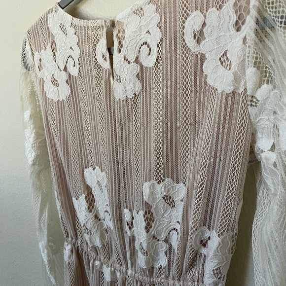 LOVERS AND FRIENDS x REVOLVE | Lace Floral Haiden Mini Dress in Ivory | Size S - Picture 7 of 13